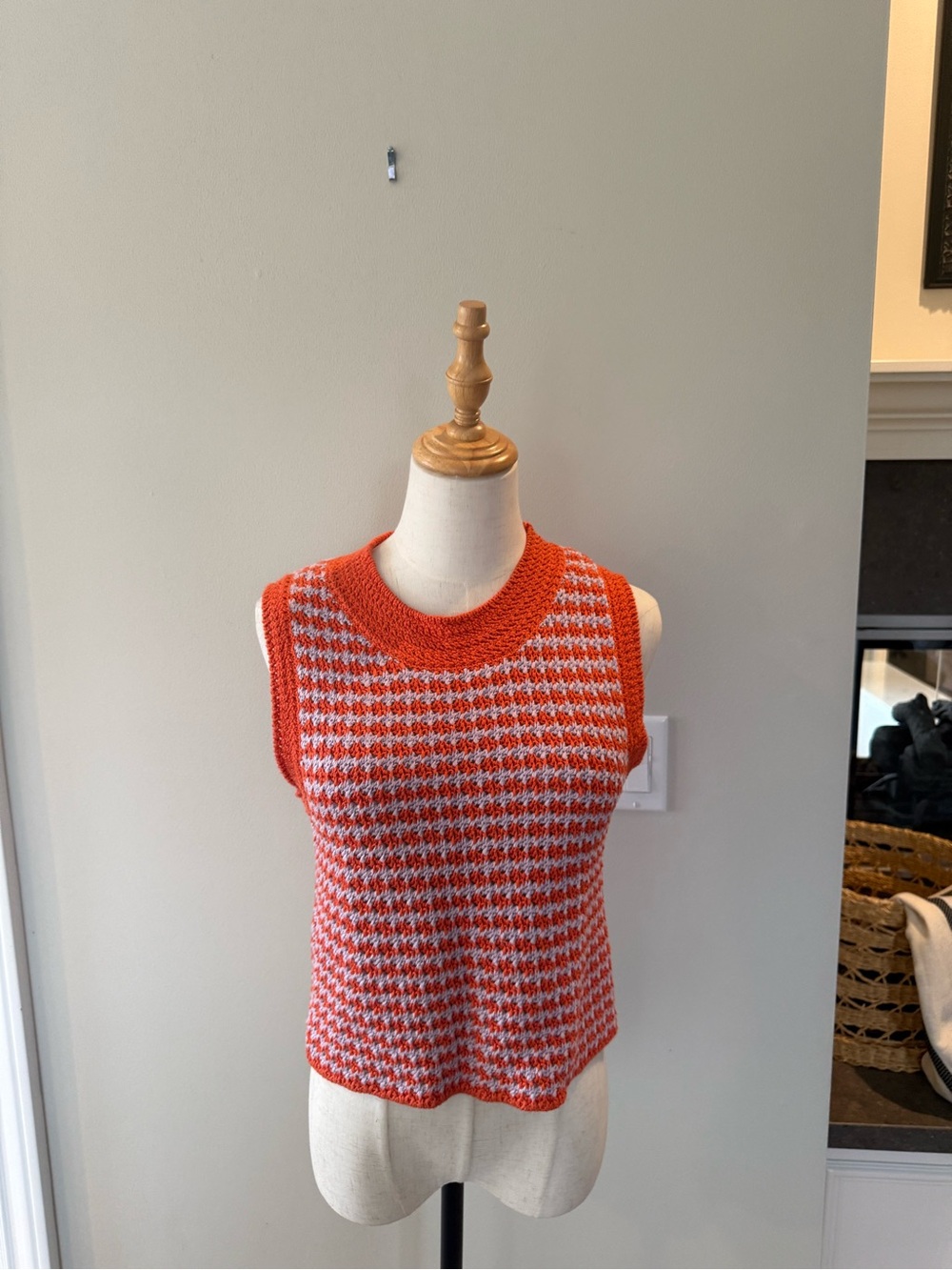 Zara Orange and White Houndstooth Knit Tank